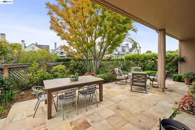 9 Regulus Ct, Alameda, CA 94501 - Photo 40