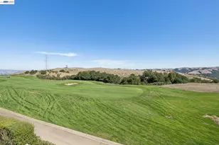 258 Benmore Dr, Hayward, CA 94542 - Photo 48