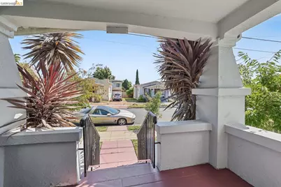 1629 68th Ave, Oakland, CA 94621 - Photo 2