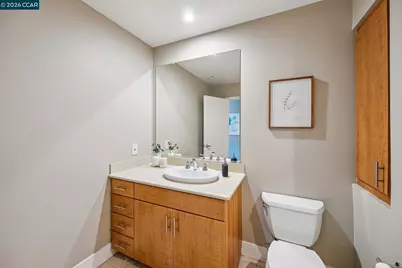 438 Grand Ave #405, Oakland, CA 94612 - Photo 42