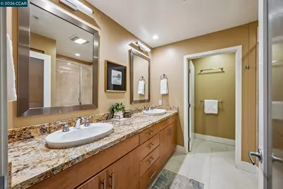 438 Grand Ave #405, Oakland, CA 94612 - Photo 36
