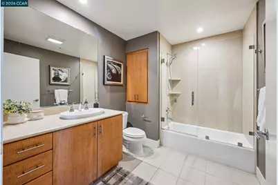 438 Grand Ave #405, Oakland, CA 94612 - Photo 24