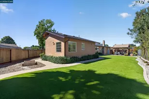 1812 Elkwood Dr, Concord, CA 94519 - Photo 30