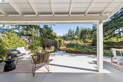 3410 St Marys Rd, Lafayette, CA 94549 - Photo 22