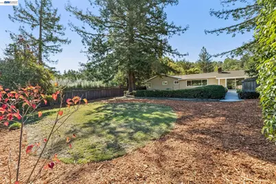 3410 St Marys Rd, Lafayette, CA 94549 - Photo 40