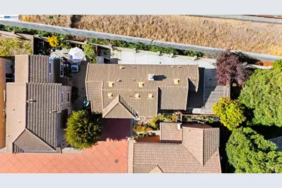 33011 Carrara Ter, Union City, CA 94587 - Photo 30