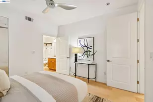 2330 University Ave, East Palo Alto, CA 94303 - Photo 14