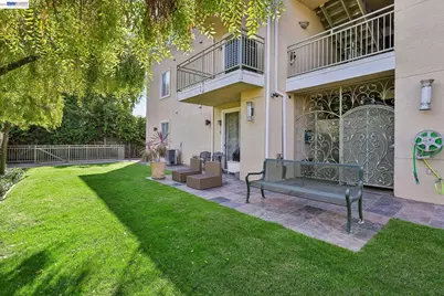 2330 University Ave #120, East Palo Alto, CA 94303 - Photo 40
