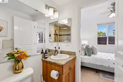 2330 University Ave #120, East Palo Alto, CA 94303 - Photo 24