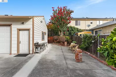 3270 Keith Ave, Castro Valley, CA 94546 - Photo 40