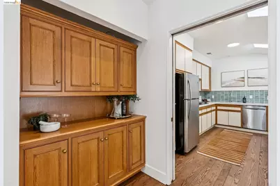 33 Valley Dr, Orinda, CA 94563 - Photo 10