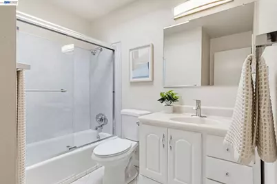 3107 Corona Dr, Davis, CA 95616 - Photo 24