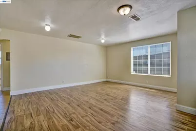 20332 Haviland Ave, Hayward, CA 94541 - Photo 2