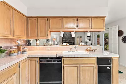 4104 Sturgeon Rd, Stockton, CA 95219 - Photo 26