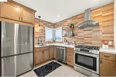 6027 Buena Ventura Ave., Oakland, CA 94605 - Photo 18