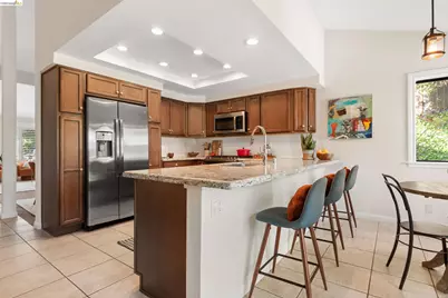5991 Skyfarm Dr, Castro Valley, CA 94552 - Photo 14