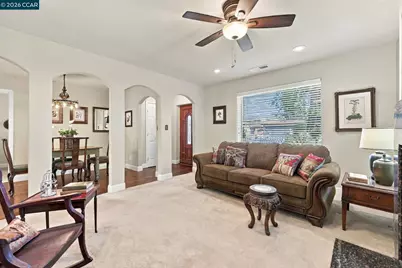 1873 Clayton Way, Concord, CA 94519 - Photo 6