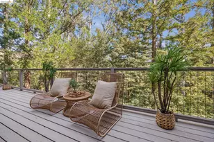 7101 Pinehaven Rd, Oakland, CA 94611 - Photo 8