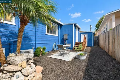 2520 Harrington Ave, Oakland, CA 94601 - Photo 20