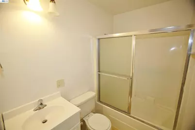 21379 Gary Dr #14, Hayward, CA 94546 - Photo 14