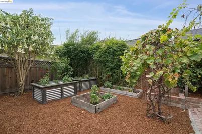 4261 Suter Street, Oakland, CA 94619 - Photo 32