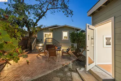 4261 Suter Street, Oakland, CA 94619 - Photo 50