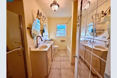 477 10th St, Pittsburg, CA 94565 - Photo 32