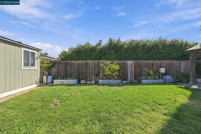 4485 Clear Creek Ct, Concord, CA 94521 - Photo 26