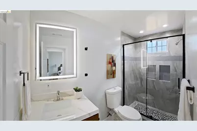 697 Nevada Street, Oakland, CA 94603 - Photo 18