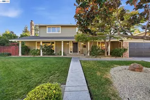 829 Stonehaven Dr, Walnut Creek, CA 94598 - Photo 2