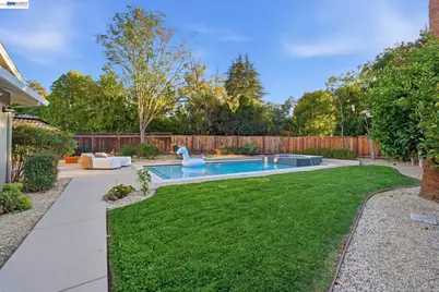 829 Stonehaven Dr, Walnut Creek, CA 94598 - Photo 42