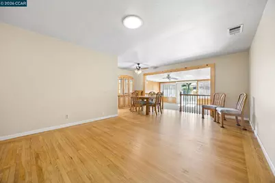 3926 Beechwood Dr, Concord, CA 94519 - Photo 10