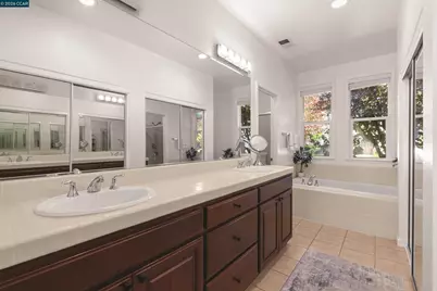 2046 Northfield Dr, Santa Rosa, CA 95403 - Photo 26