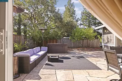 2046 Northfield Dr, Santa Rosa, CA 95403 - Photo 32