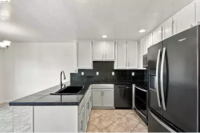40 Parkview Ter, San Pablo, CA 94806 - Photo 10