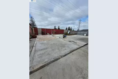 409 Worth St, Oakland, CA 94603 - Photo 4