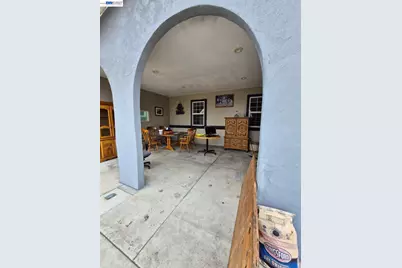 409 Worth St, Oakland, CA 94603 - Photo 6