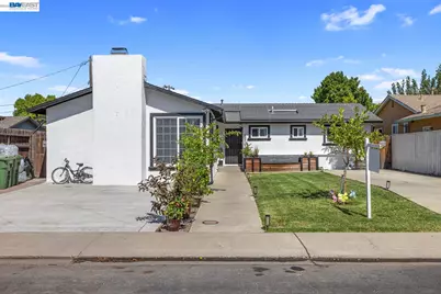 471 Helen Ave., Tracy, CA 95376 - Photo 2