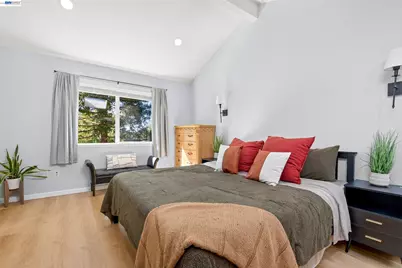 3839 Vineyard Ave #E, Pleasanton, CA 94566 - Photo 20