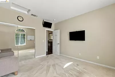 5371 Gold Creek Cir, Discovery Bay, CA 94505 - Photo 6