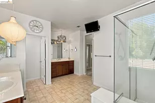 5371 Gold Creek Cir, Discovery Bay, CA 94505 - Photo 32