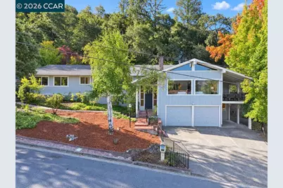 4032 Valente Dr, Lafayette, CA 94549 - Photo 48