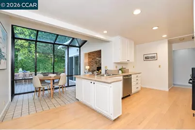 4032 Valente Dr, Lafayette, CA 94549 - Photo 10