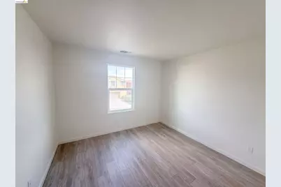 2491 Chuck Hammond Dr, Fairfield, CA 94533 - Photo 20