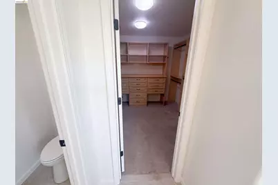 2491 Chuck Hammond Dr, Fairfield, CA 94533 - Photo 12
