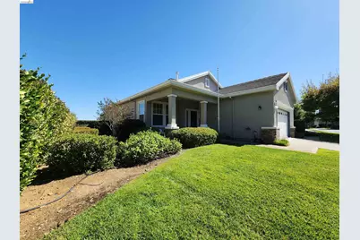 642 Baldwin Dr, Brentwood, CA 94513 - Photo 2