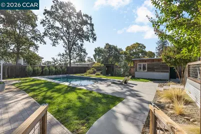 1122 Juanita Dr, Lafayette, CA 94595 - Photo 32