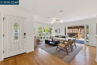 1122 Juanita Dr, Lafayette, CA 94595 - Photo 6