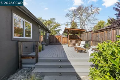 1122 Juanita Dr, Lafayette, CA 94595 - Photo 30