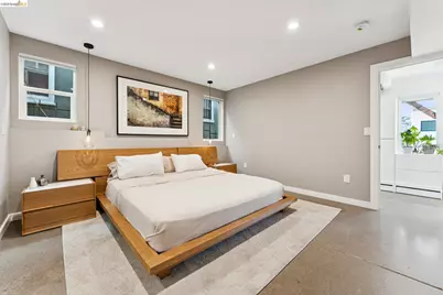 2444 Renwick St, Oakland, CA 94601 - Photo 42